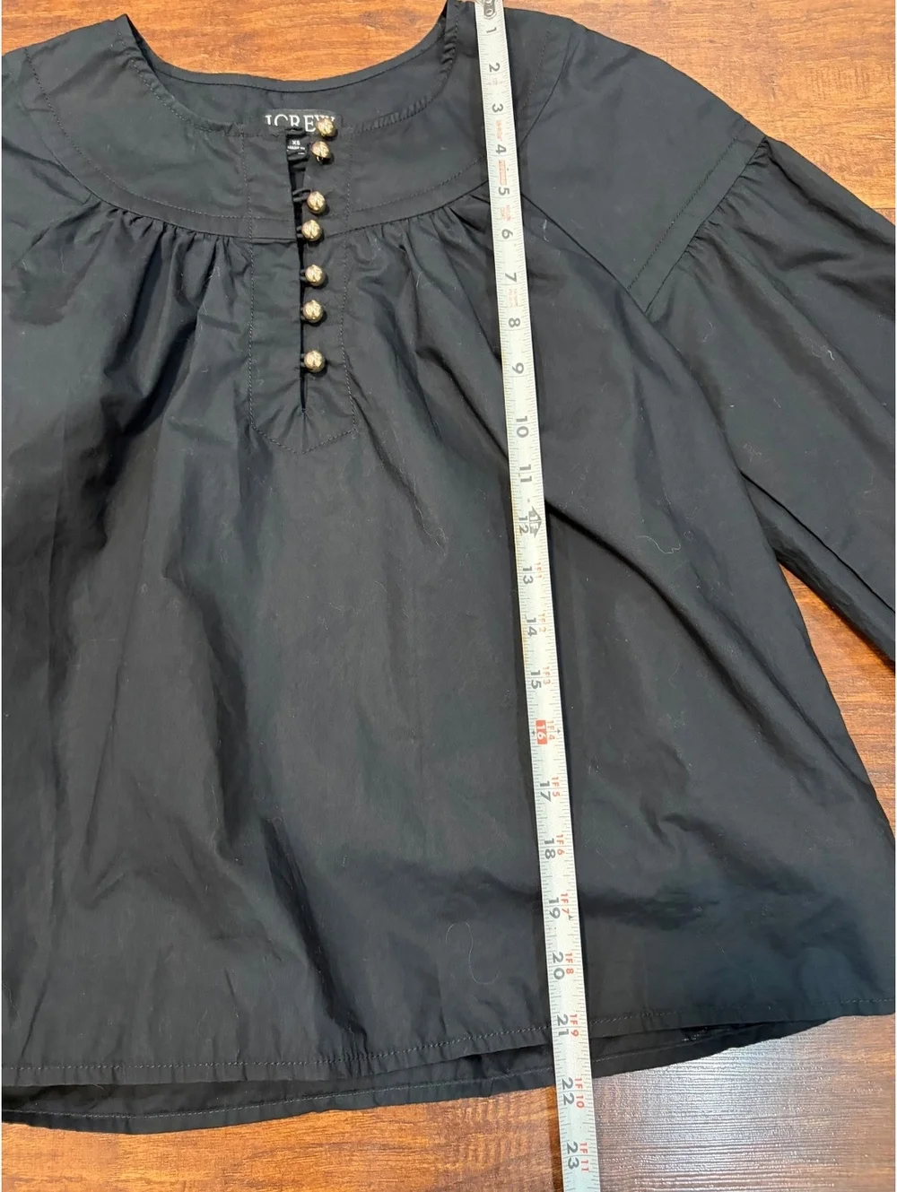 Shirred popover top in cotton poplin in black size XS